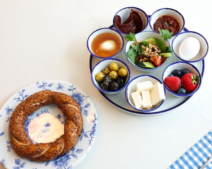 Single Breakfast Plate